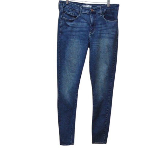 Levi's Denim - Levi's Signature Gold Totally Shaping Skinny Stretch Distressed Blue Jeans 14L